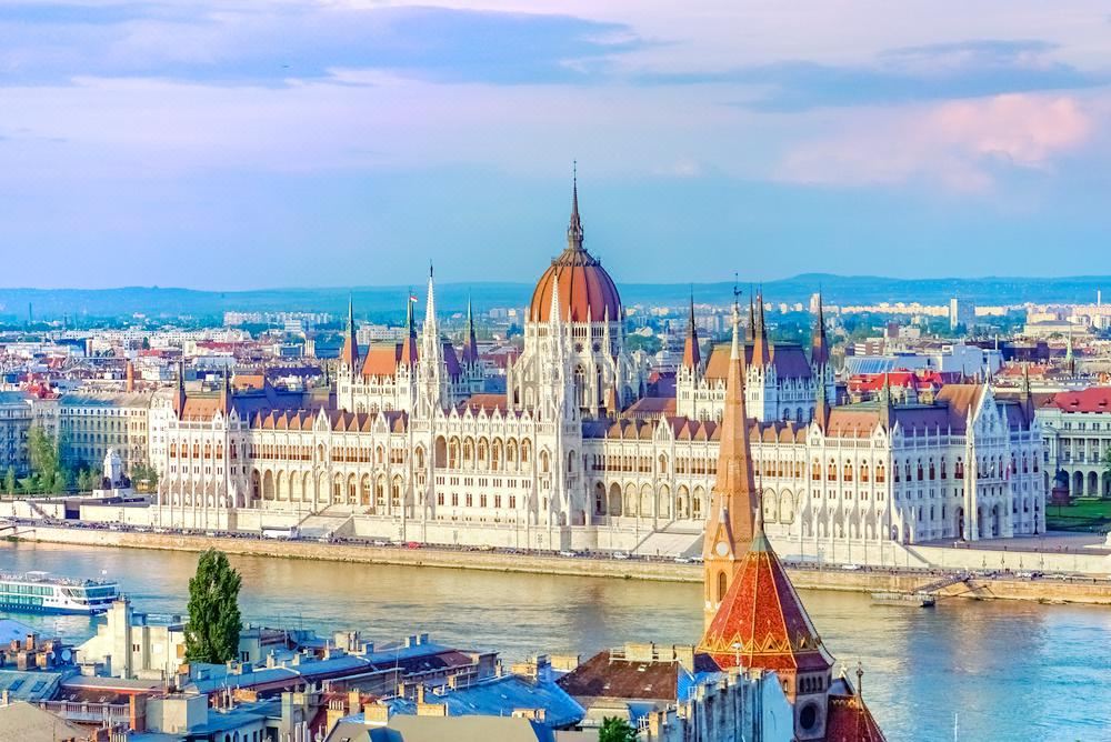让欧洲再次伟大：匈牙利接任欧盟轮值主席国